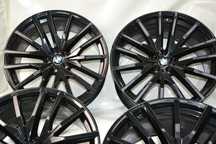 4x BMW PERFORMANCE X5 G05 X6 G06 9,5x22 ET37 10,5x22 ET43 8090013 8090014