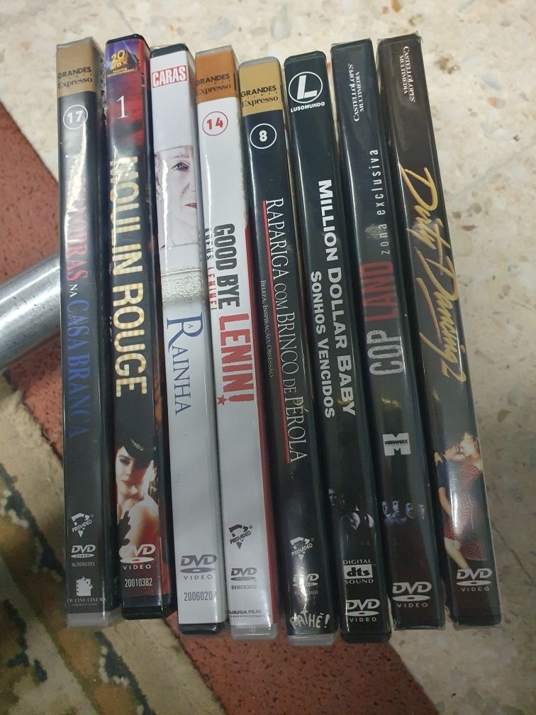 Cds de video ainda com capa