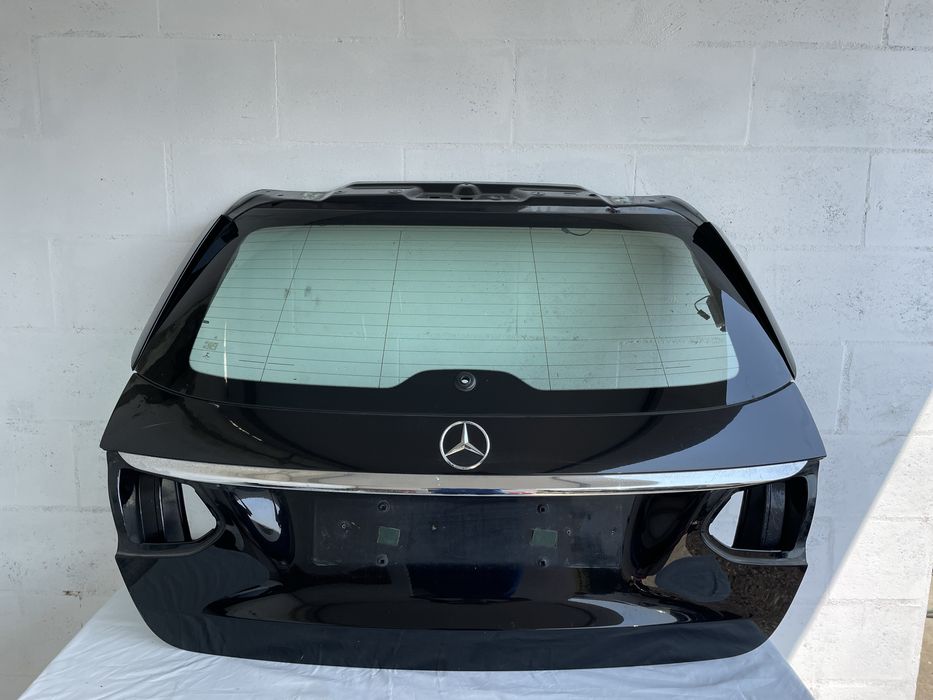 Tampa da mala Mercedes C classe