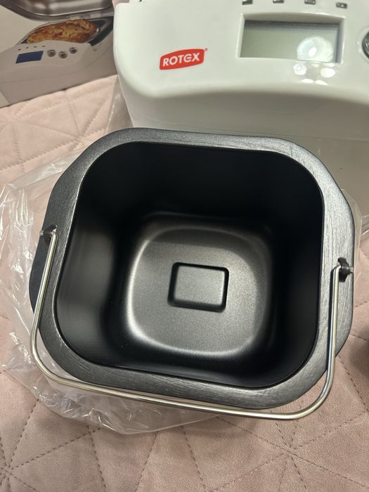 Продам хлібопіч Rotex RBX39-Y Нова