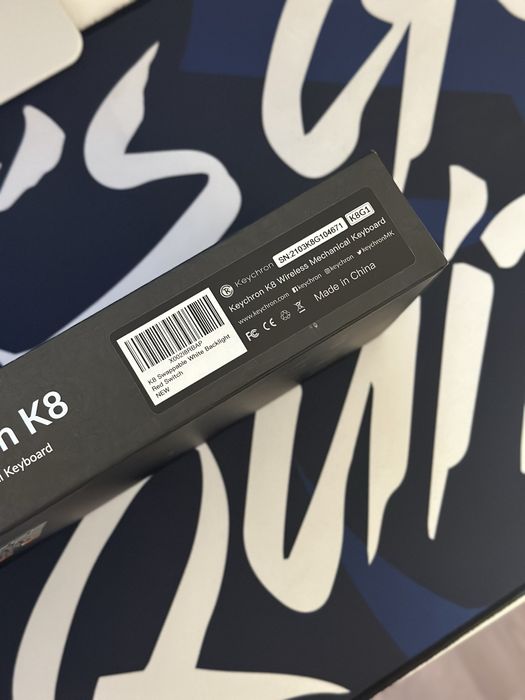 Keychron K8 (K8G1) Red Switch + Yellow Switch, Кейкапи, Palm Rest