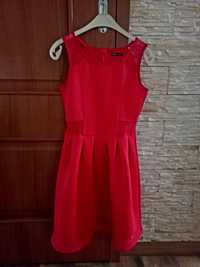 Czerwona sukienka koktajlowa S