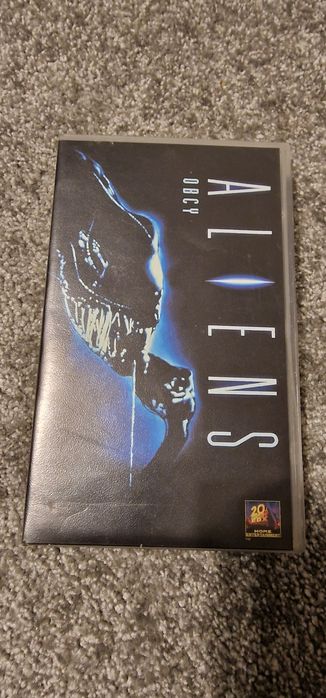 Kasety VHS obcy alien