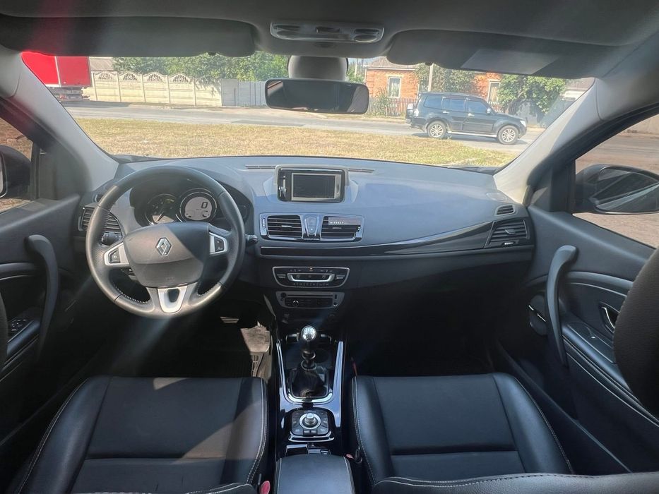 Меган 3 у відмінному стані