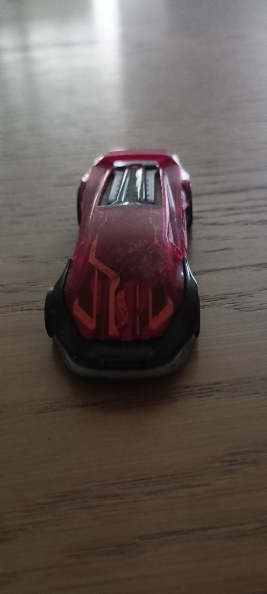 Samochodziki hotwheels