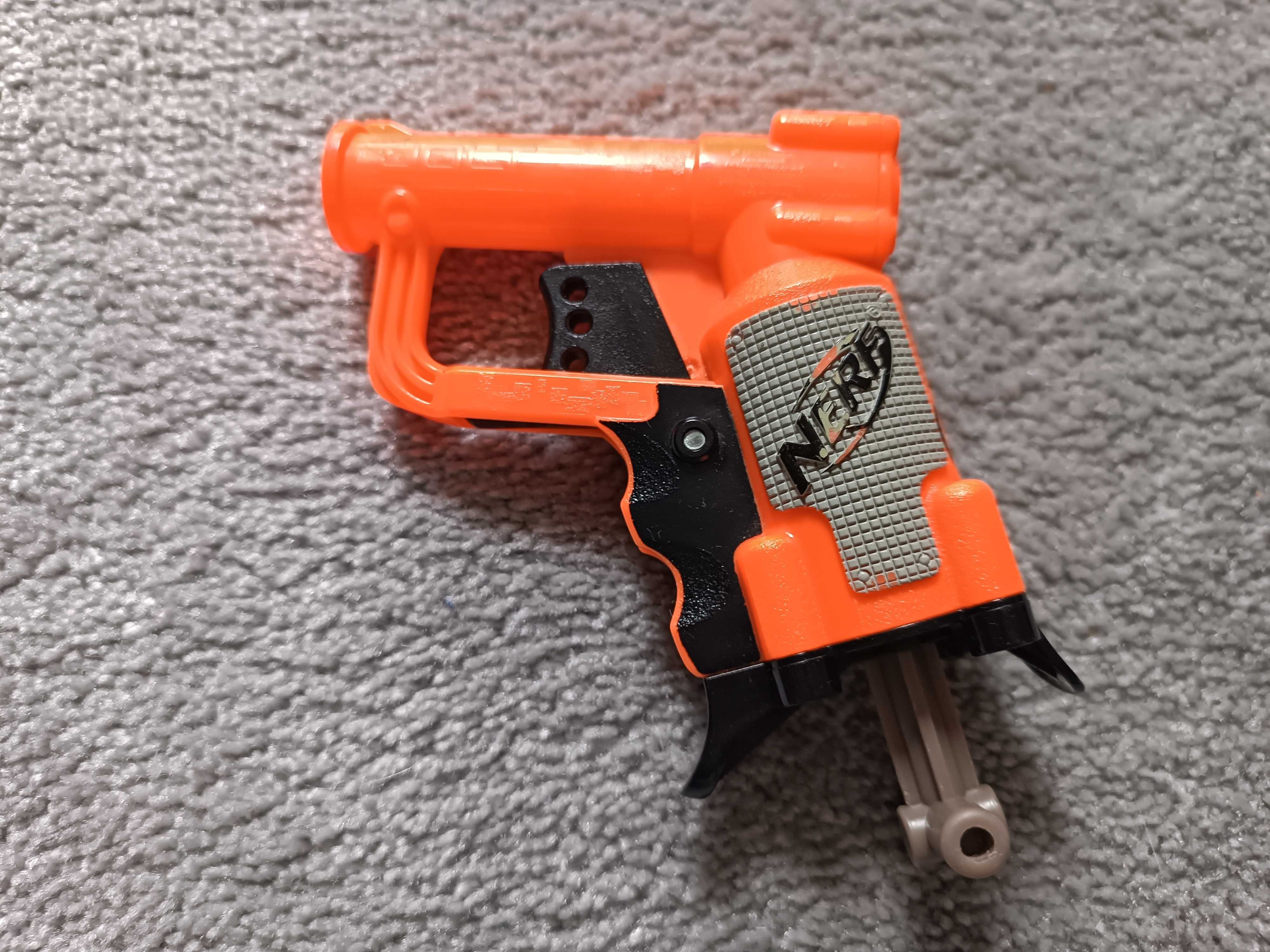 Pistolet Nerf + 5 strzałek gratis