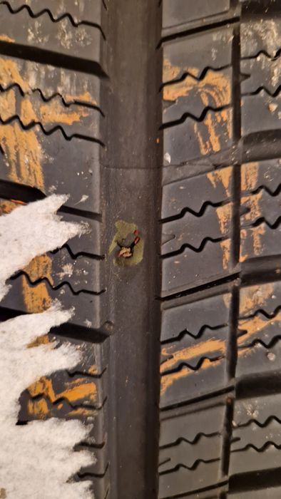 Hankook 225/45R18  91H  M+S