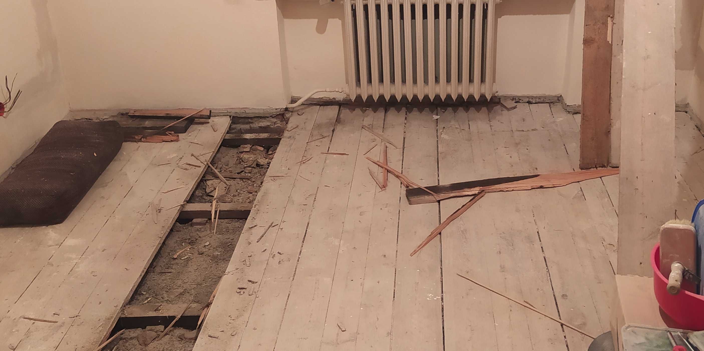 Stare deski z demontażu podłogi na ścianę sufit elewacje meble