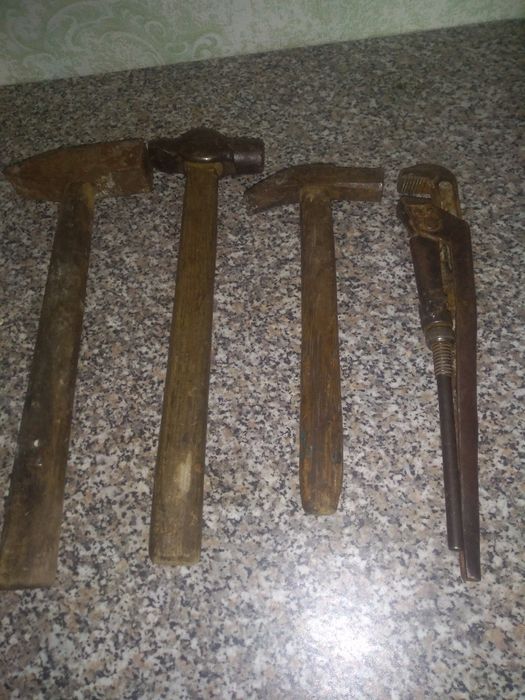 Садовий инвентарь.