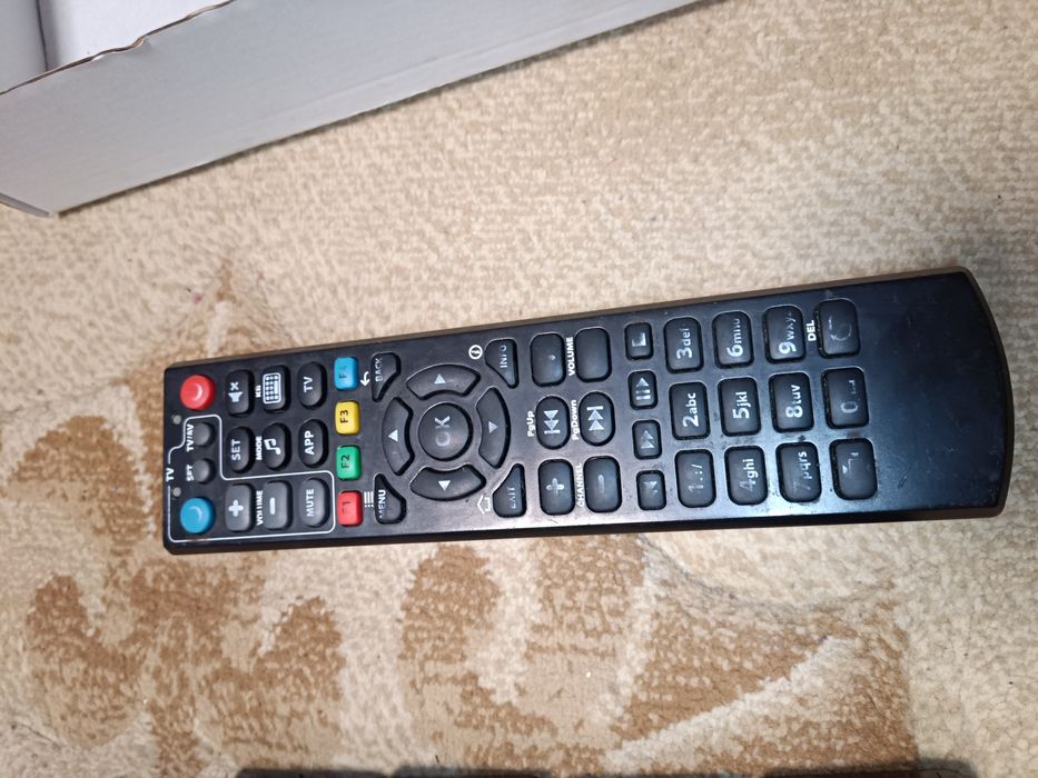Пульти керування до Iptv приставок mag 255/250, Aura