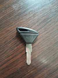 Ключ для Aprilia RSV4 Tuono Dorsoduro 750 1200 RSV MILL R Factory V4R