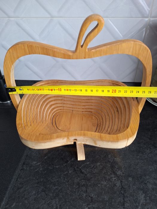 Drewniany koszyk na owoce