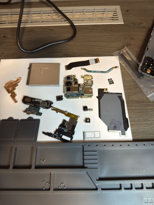 Serwis Apple / Samsung /  GSM / PC / Konsole – Wrocław i okolice