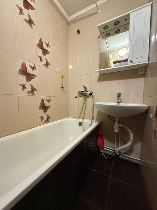 Продам отличную 2х комнатную квартиру в Центре.