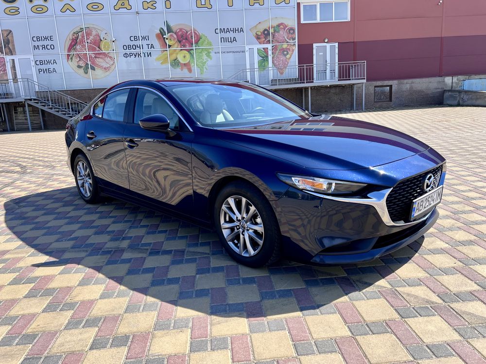 Mazda 3 2.5 2019 рік