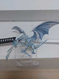 Blue yes whit dragon