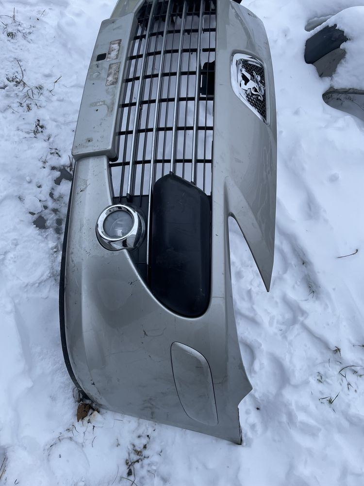 Бампер Рестайлінг Пежо 307 Peugeot 307
