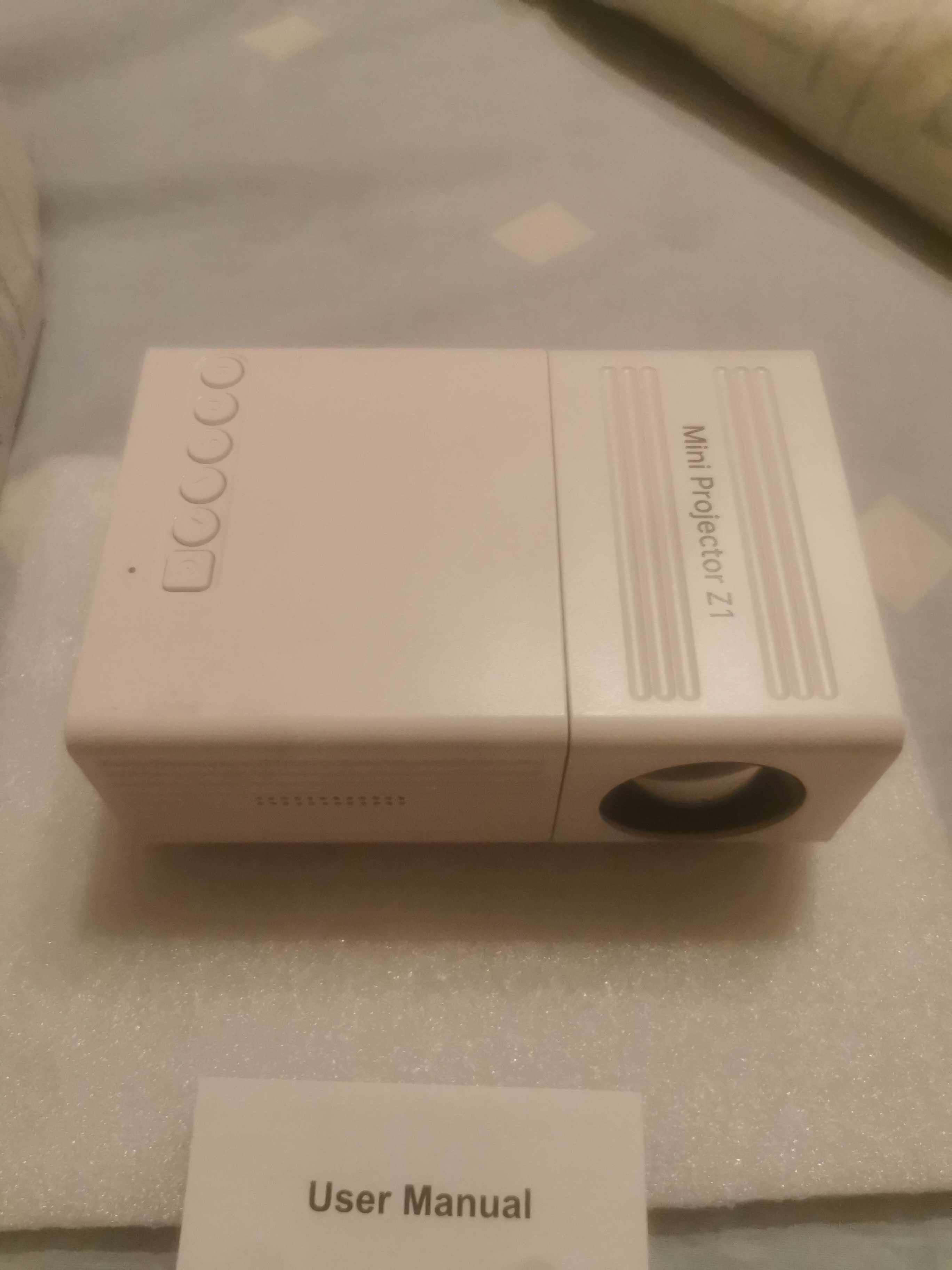 Mini projetor led