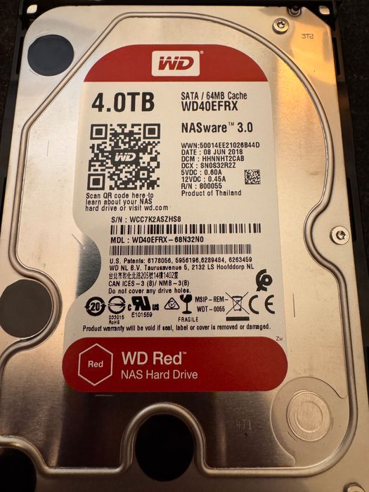 Synology DS718+ (2 x 4TB HDD + 8GB RAM)