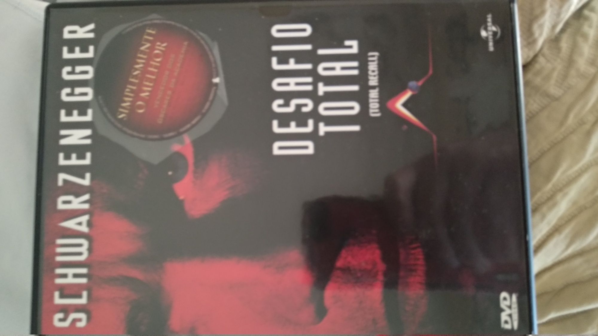 Desafio Total (1990) em DVD