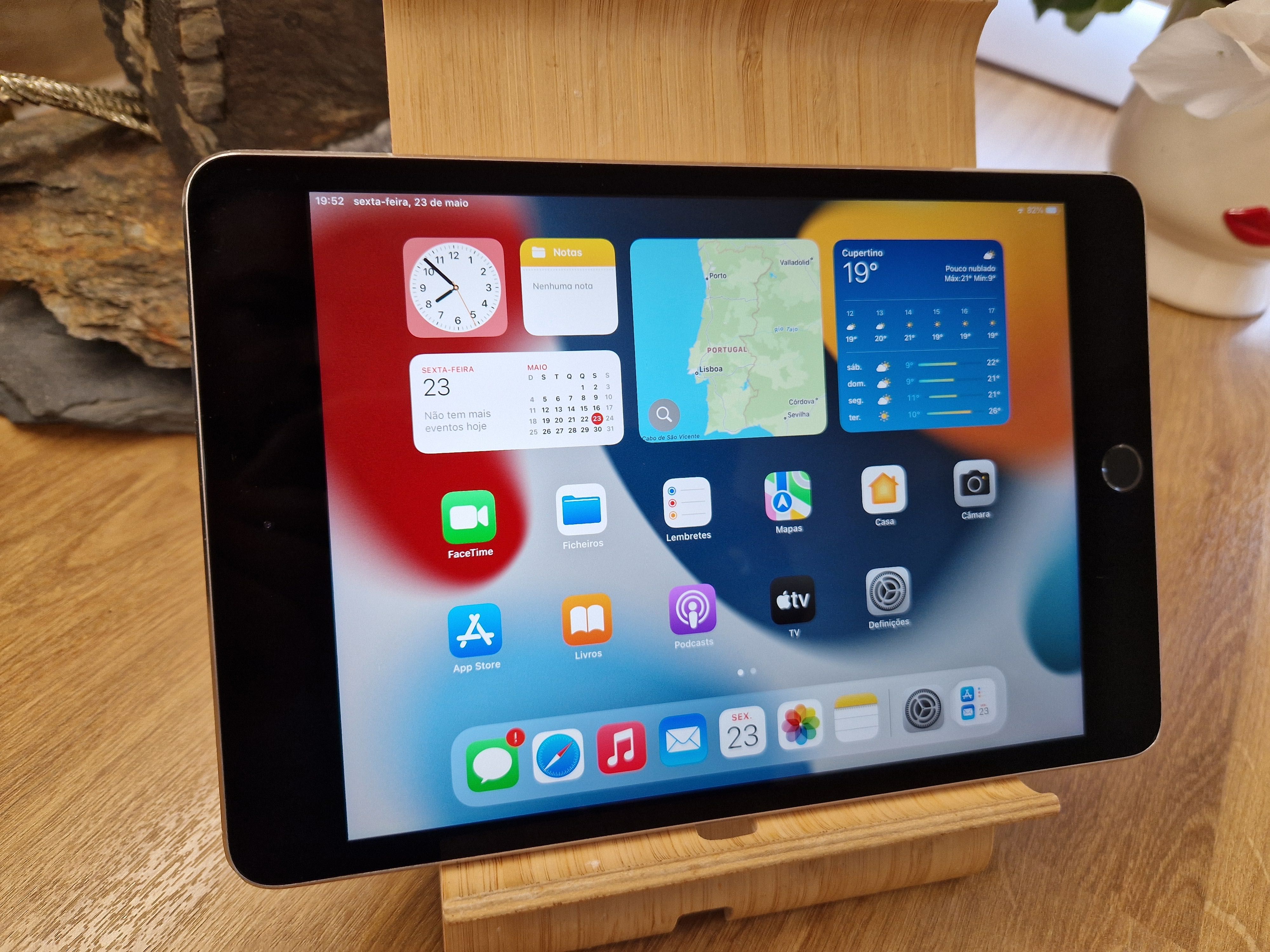 iPad Mini 4 16GB  Cinzento Sideral