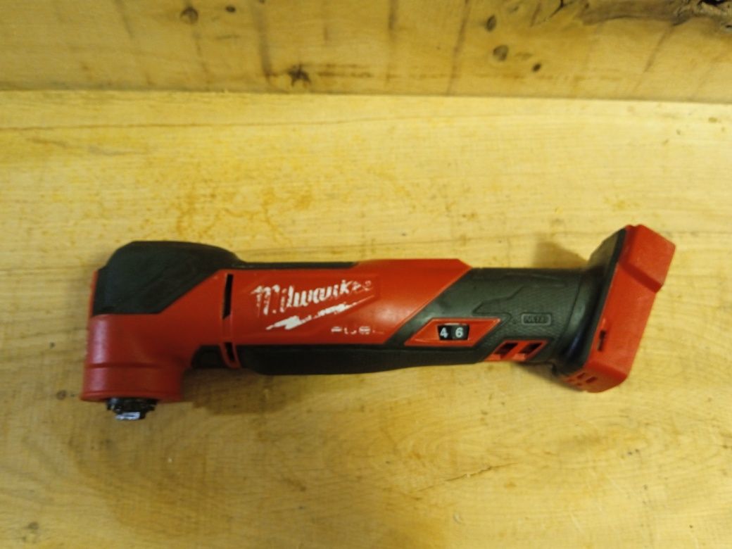 Milwaukee M18FMT multitool