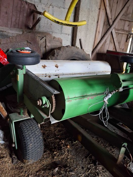 Owijarka samozaładowcza