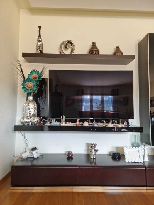 Conjunto completo mobília para sala e TV - MADEIRA WENGUÉ - La Sénia