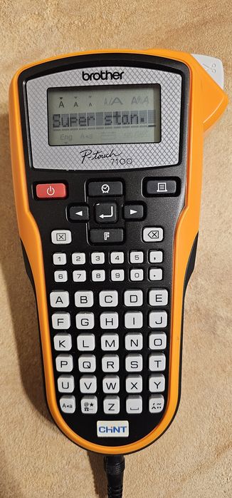 Drukarka etykiet Brother P touch PT7100