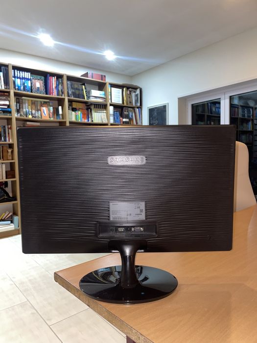 Monitor Samsung.