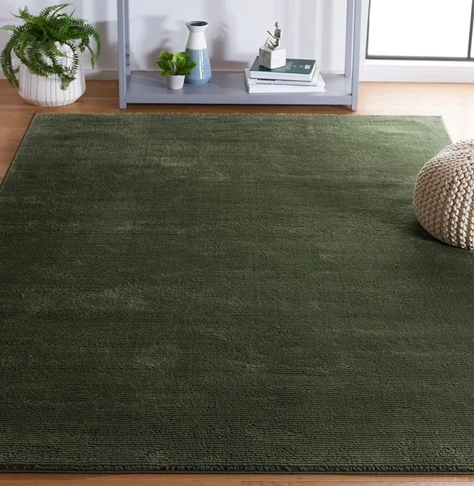 Dywan piękny nowoczesny design żywy kolor.