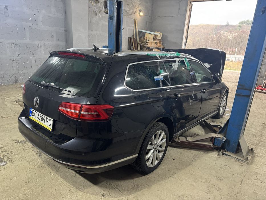 Пасат Б8 2019рік 2.0 дизель після ДТП
