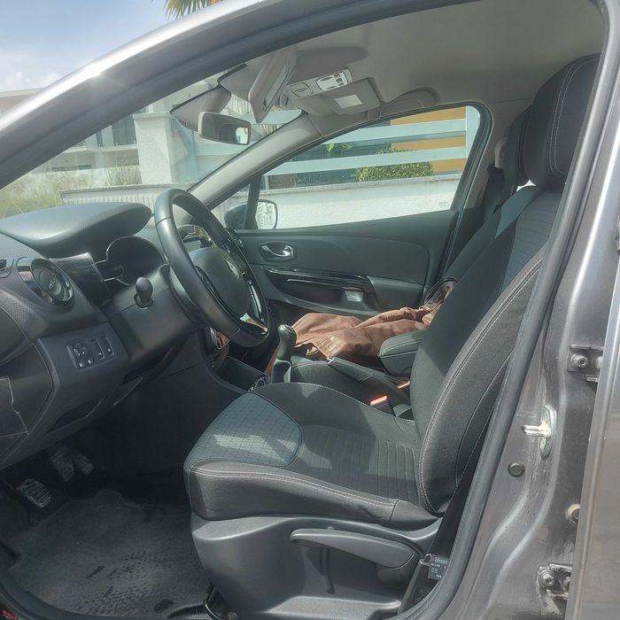 Renault  Clio 1.5 DCI  Sport Tourer