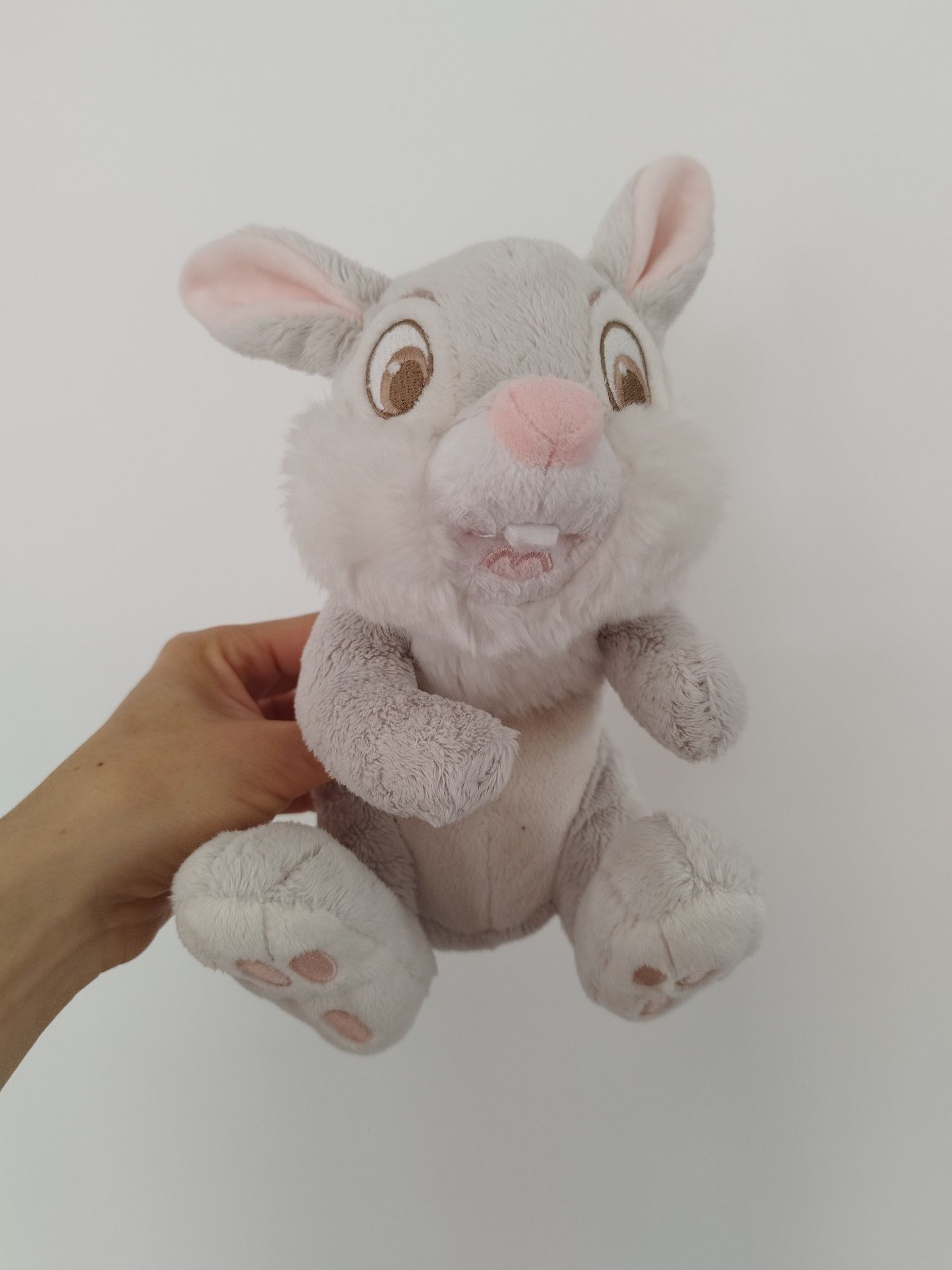 Królik zajączek Tuptuś Disney