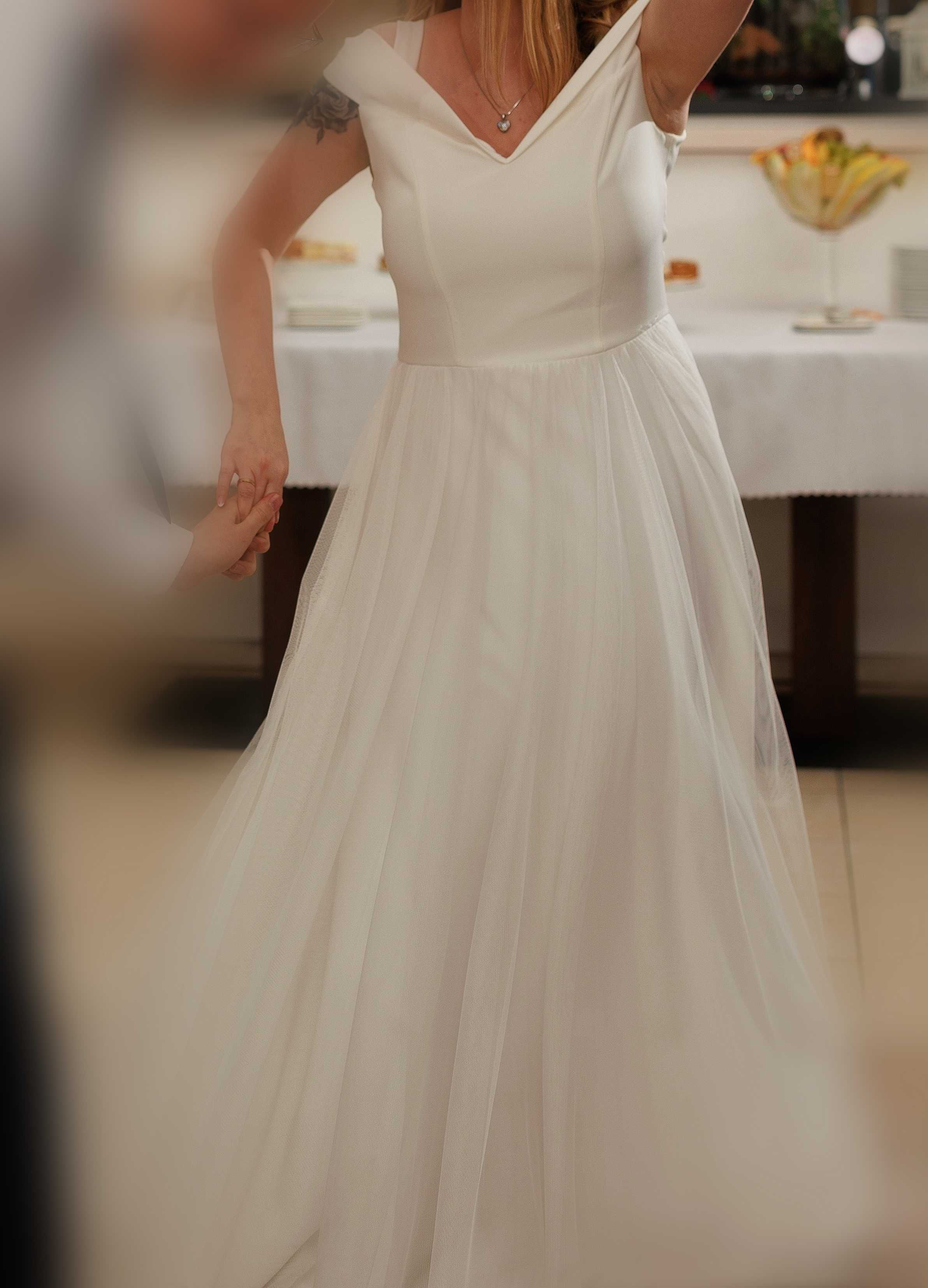 Suknia sukienka ślubna tiul