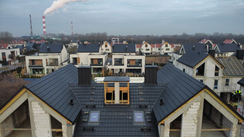 Dekarstwo, ciesielstwo, trak mobilny,uslugi podnośnikiem koszowym