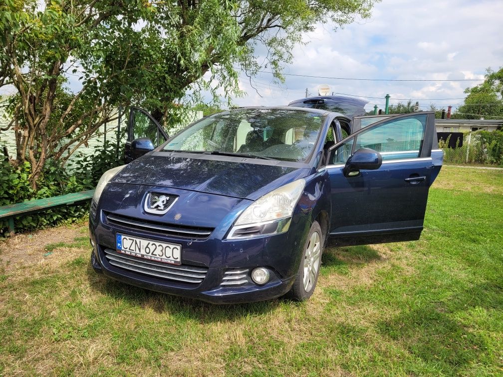 Peugeot 5008. 1.6