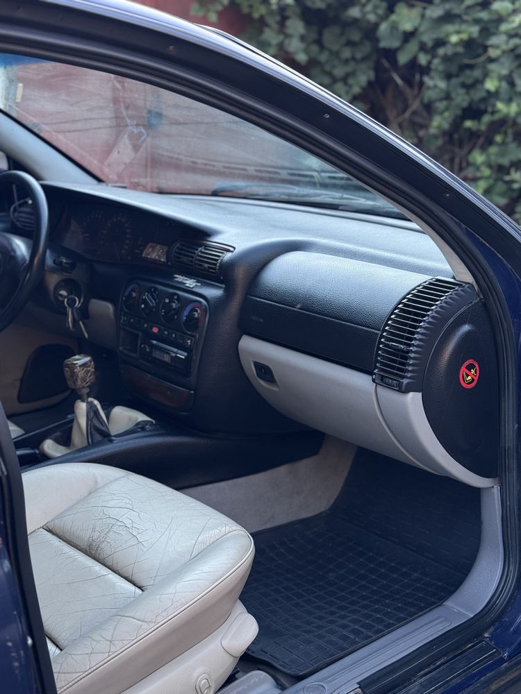 Opel Omega B 1995 2.0i ГБО-4