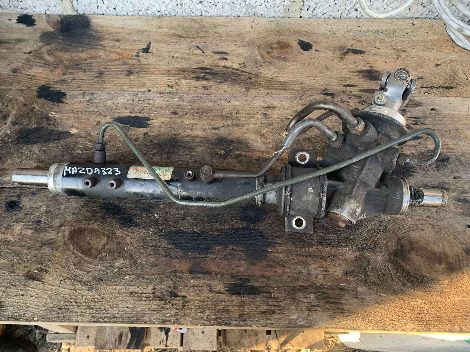 Рульова рейка рулевая Mazda 323