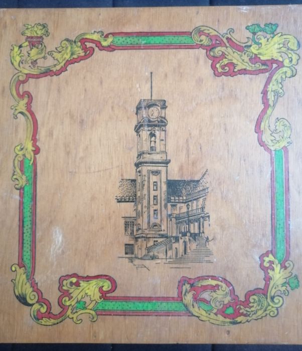 Caixa estojo madeira para garrafas licor Beirão decoração Torre Cabra