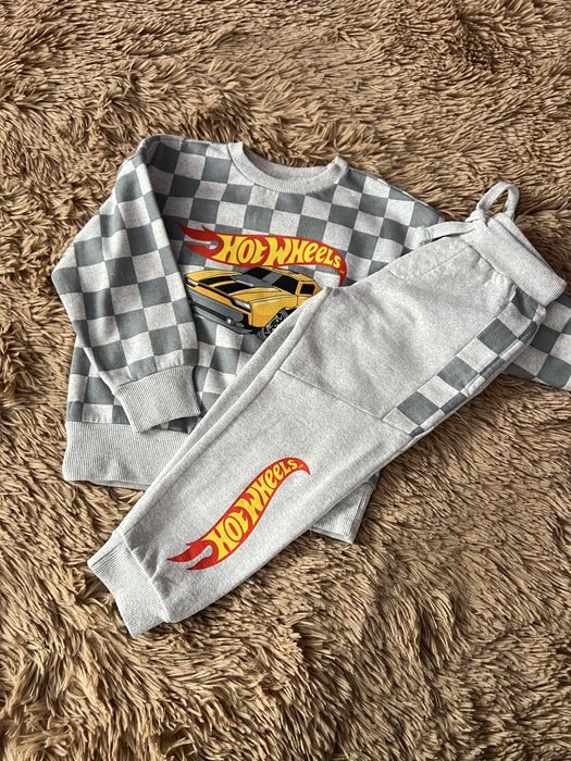 Костюм утеплений на хлопчика Hot Wheels 104