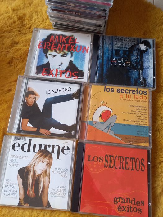 Vários cds espanhol e outros