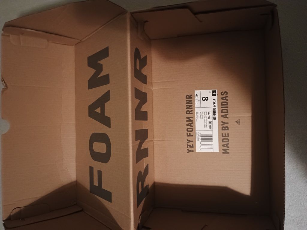 FOAM RNNR adidas