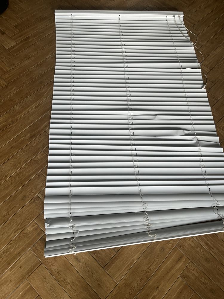 Zaluzja biala aluminiowa 5cm, 120x242,7cm