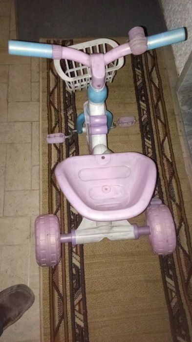 TRICICLO 3 Rodas Criança. 3 Fotos