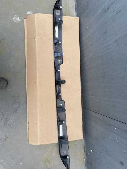 Spoiler Traseiro Nissan Navara D23