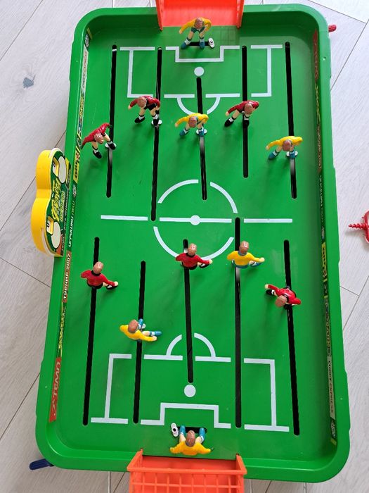 Гра настінна футбол, супер ліга чемпіонів