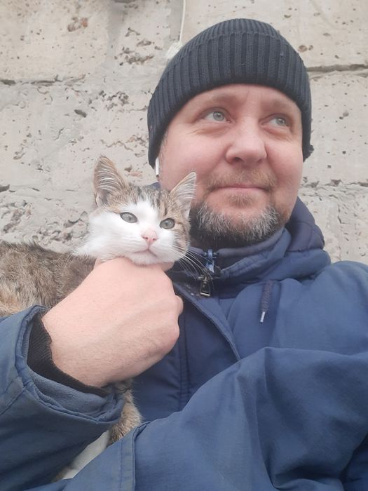 Віддам,подарую котика в добрі руки