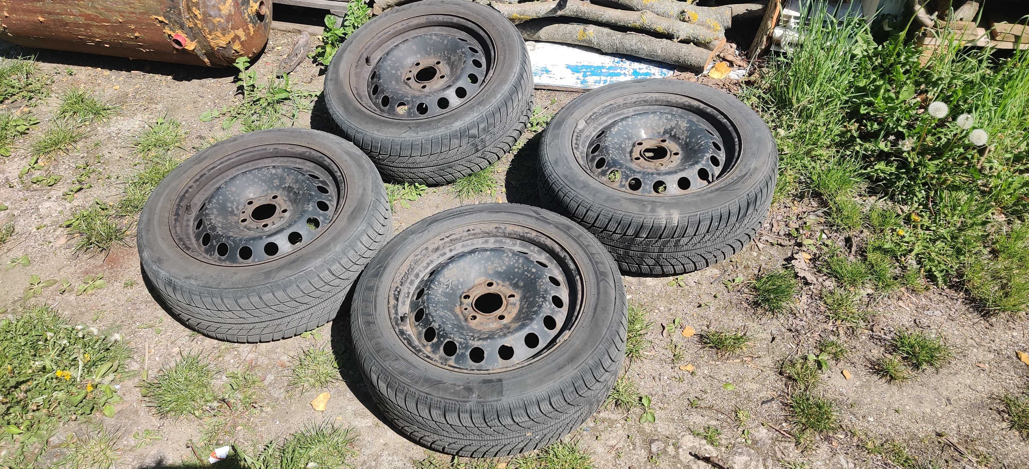 Opony zimowe 205/55 R16 + felgi stalowe 5x108