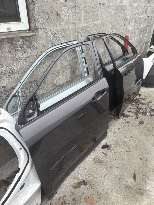 jeep compass двері (jeep compass) 68242542AD